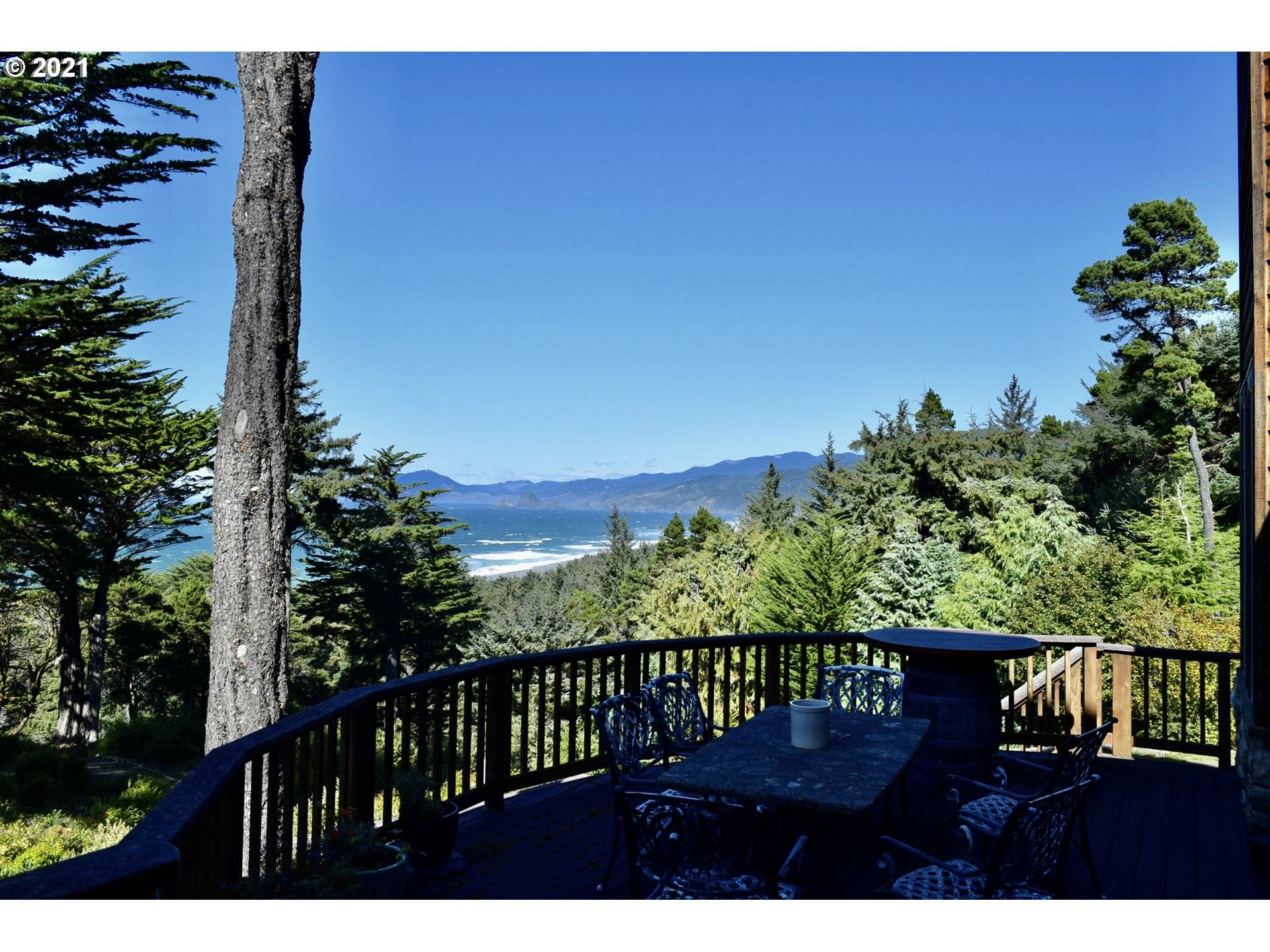 Gold Beach, OR 97444,94921 CYPRESS DR