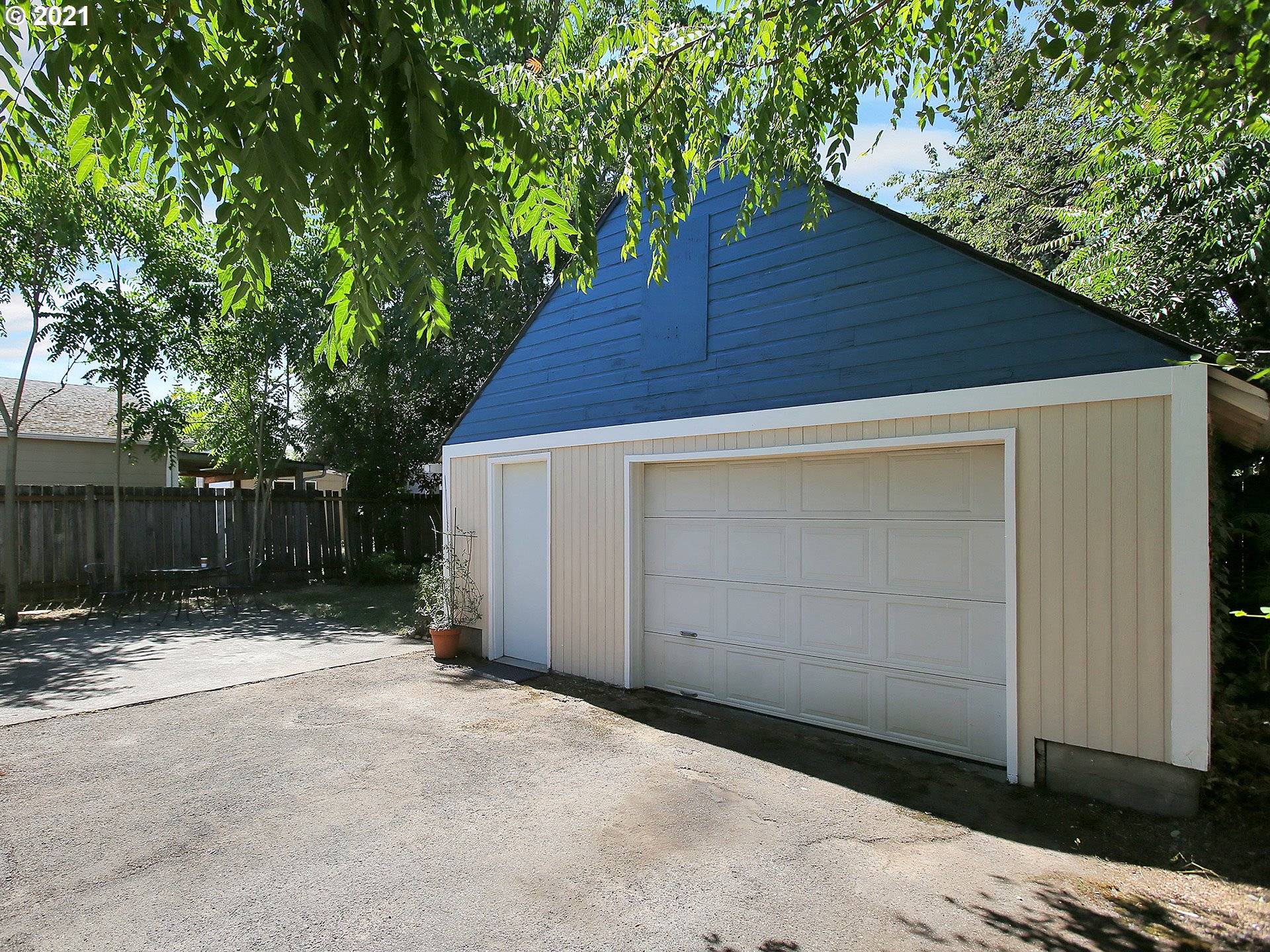 Portland, OR 97206,7025 SE 66TH AVE