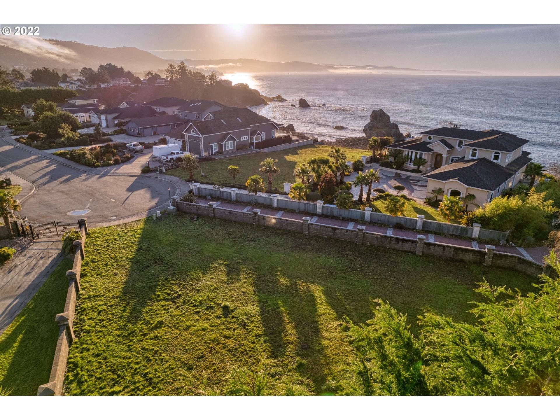 Brookings, OR 97415,848 CHETCO POINT TR #11