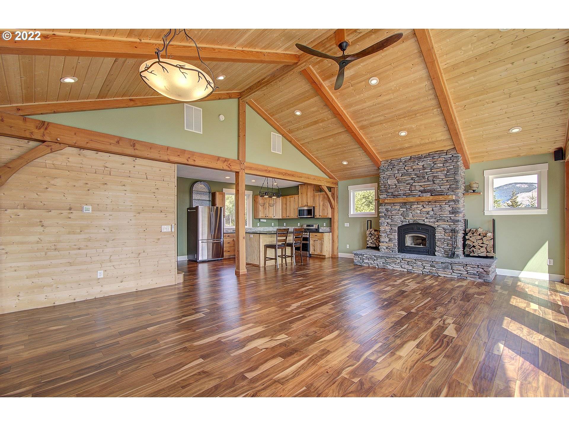 Washougal, WA 98671,561 STONE DR