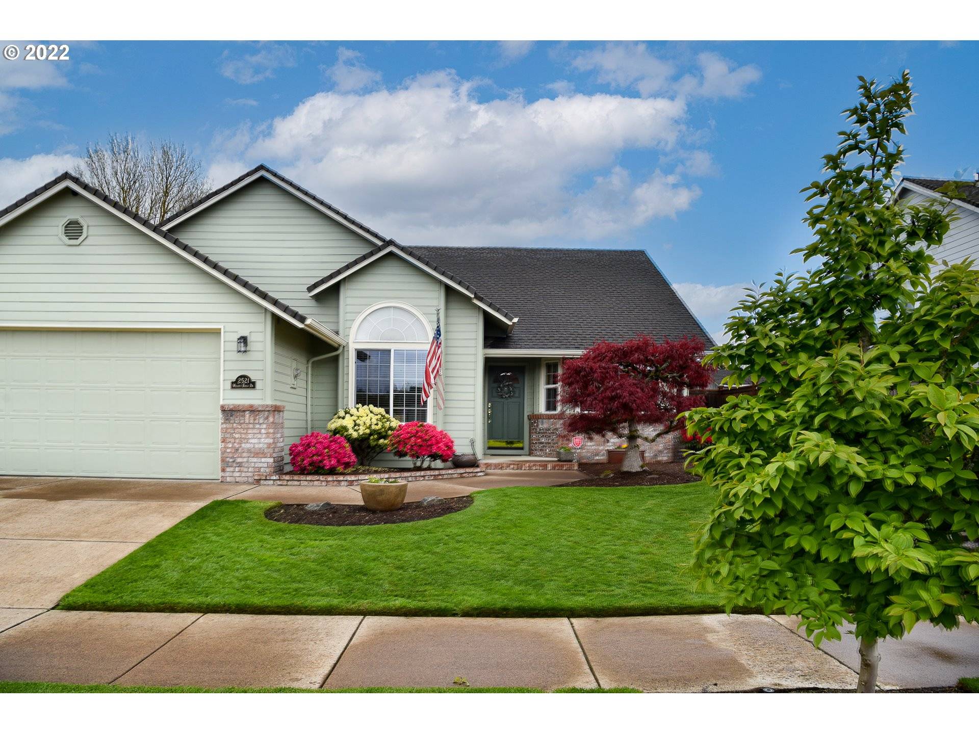 Springfield, OR 97477,2521 WALNUT RIDGE DR