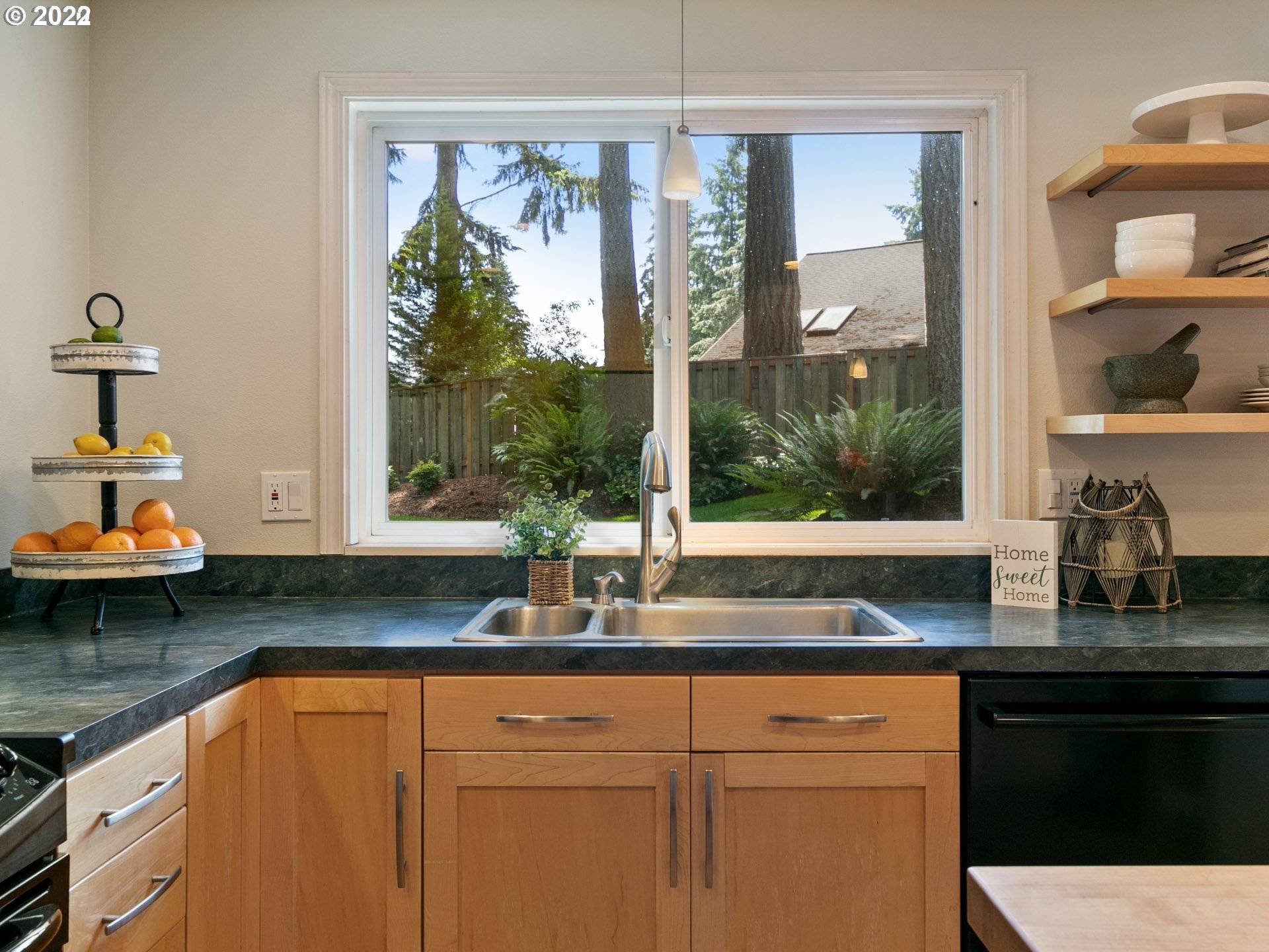 Tualatin, OR 97062,8728 SW PAMLICO CT