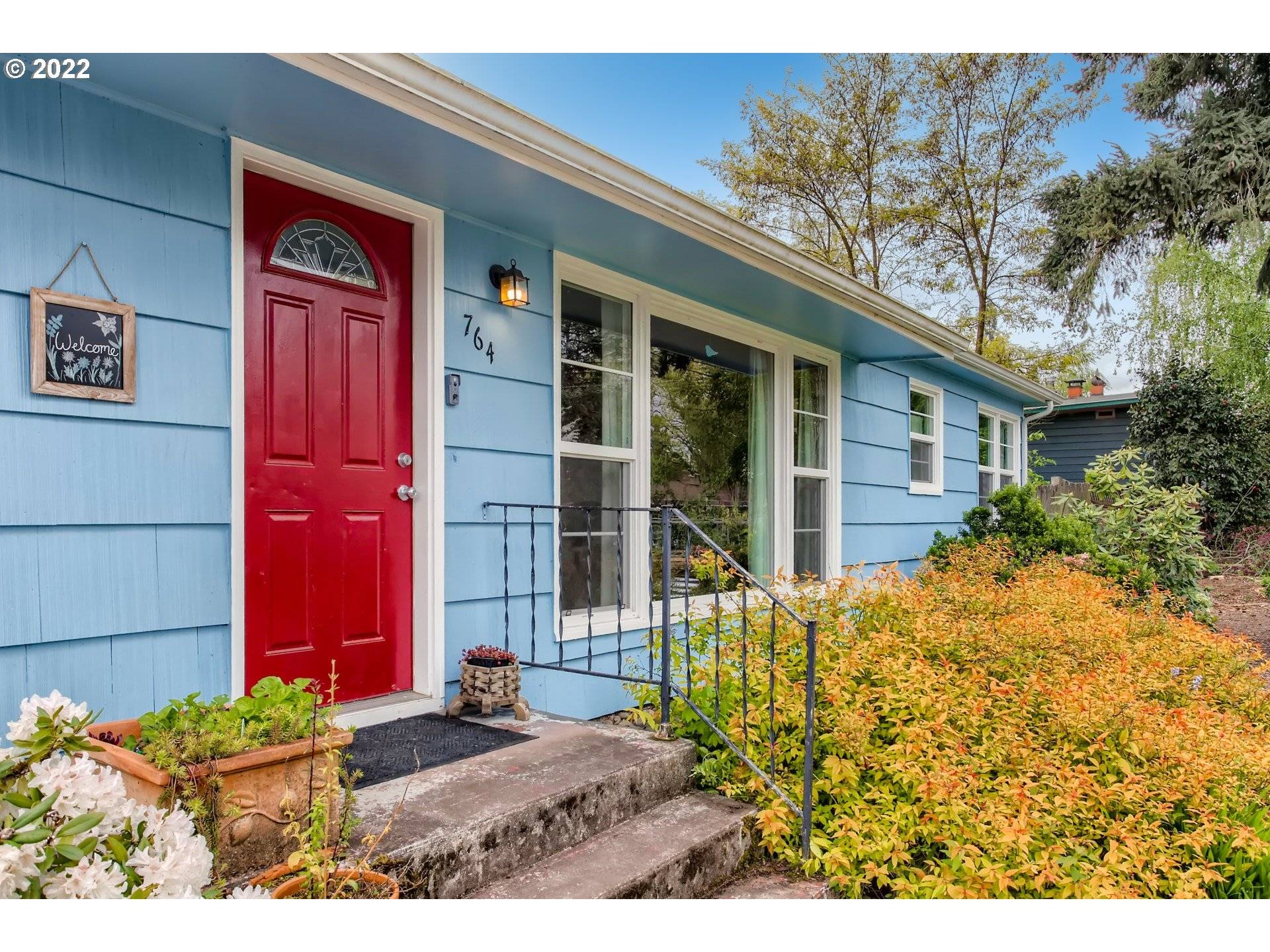 Hillsboro, OR 97124,764 NE BIRCHWOOD DR