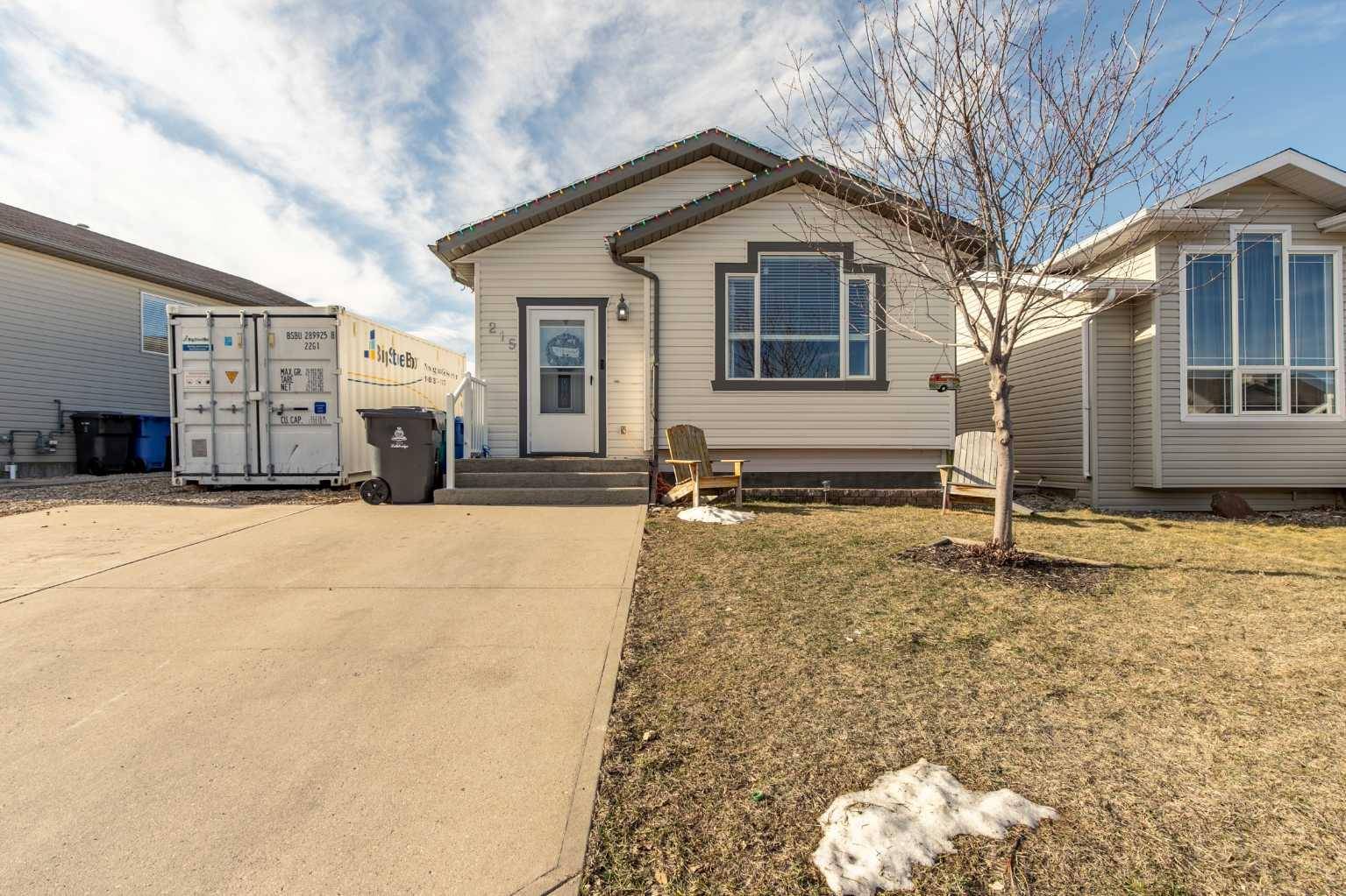 Lethbridge, AB T1K 7Y5,215 Heritage CT W