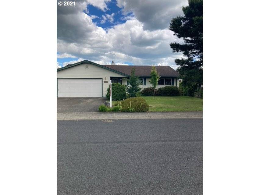 Kelso, WA 98626,109 MANTECA DR