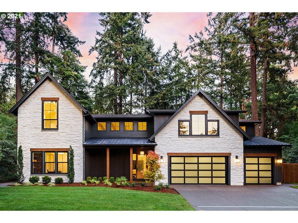 Lake Oswego, OR 97034,259 PINE VALLEY RD