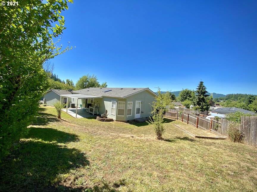 Springfield, OR 97478,5986 Kalmia LN