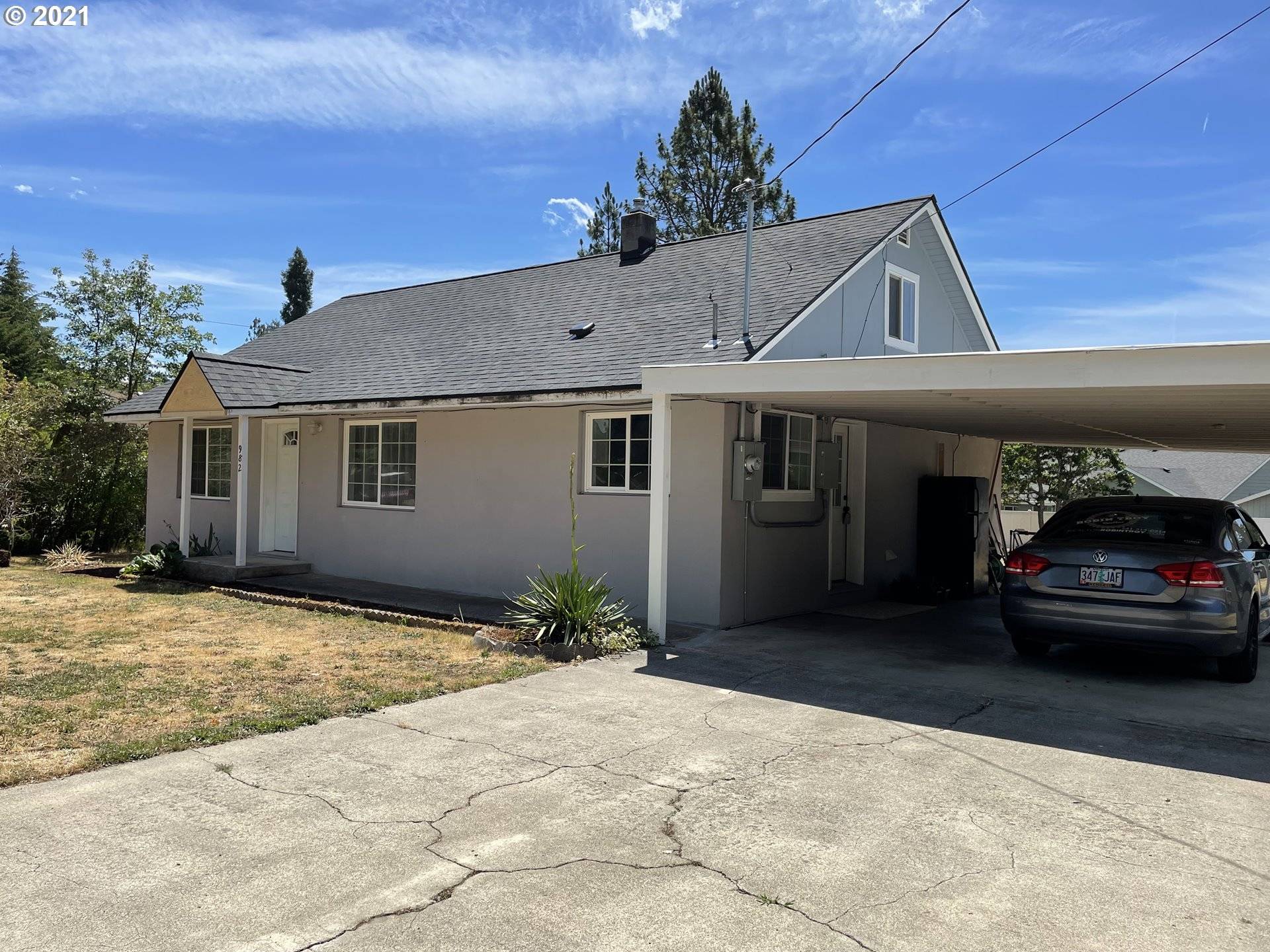 Myrtle Creek, OR 97457,982 NE LILLIAN ST