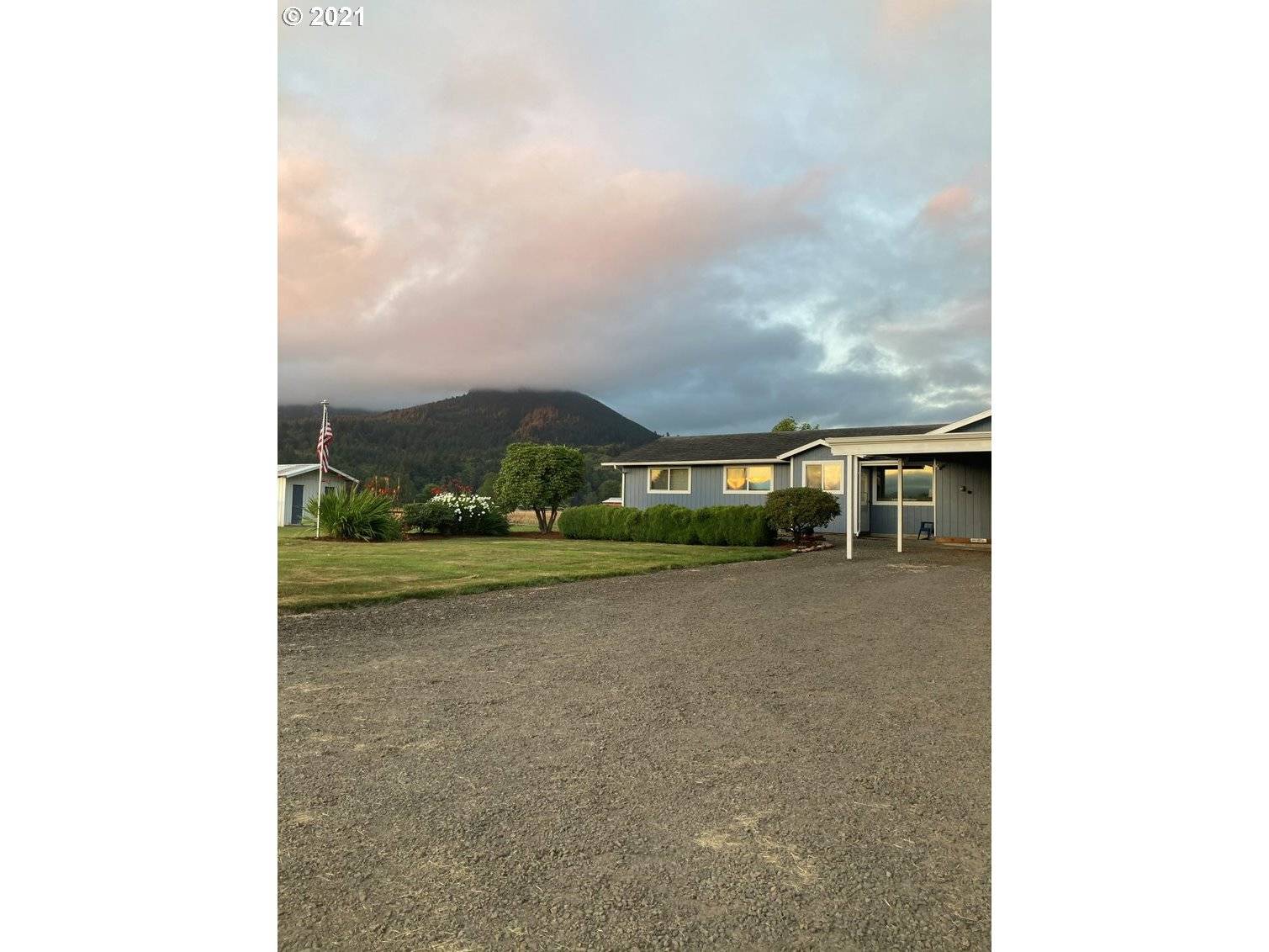Tillamook, OR 97141,3405 NIRRI LN