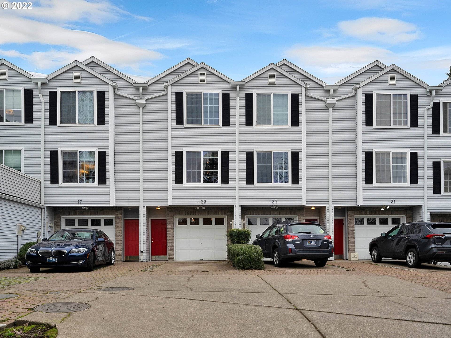 Portland, OR 97239,23 S HAMILTON ST