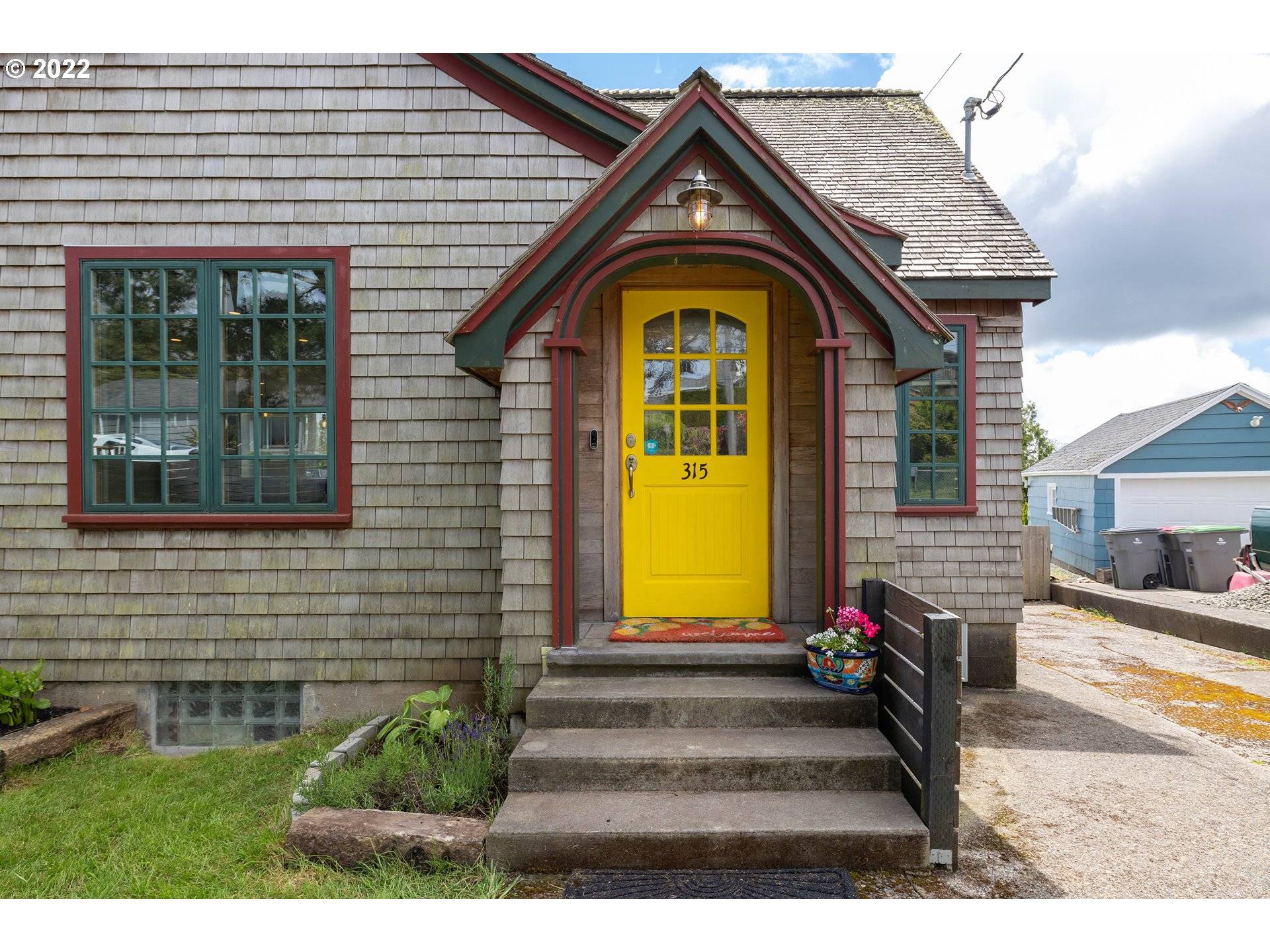 Astoria, OR 97103,315 Altadena AVE