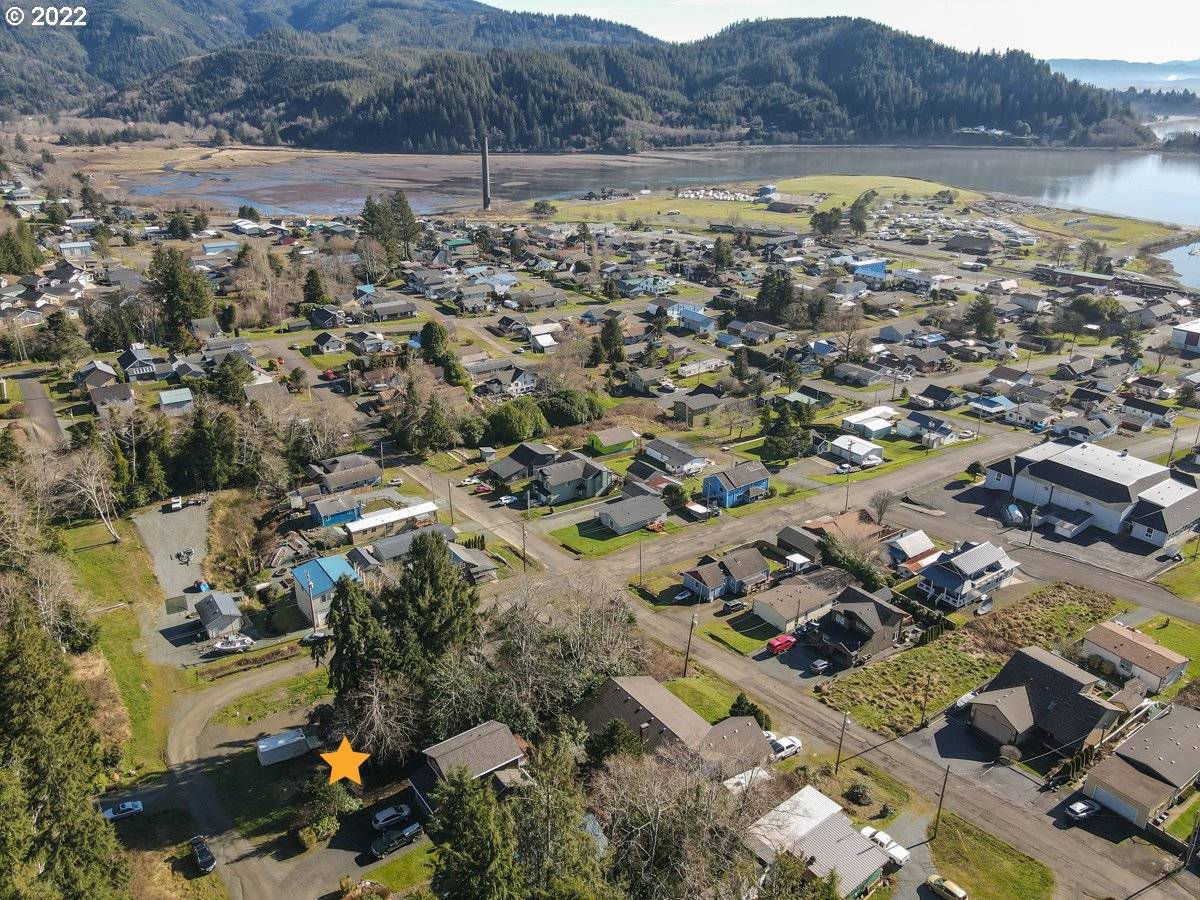 Garibaldi, OR 97118,Fir AVE #2600