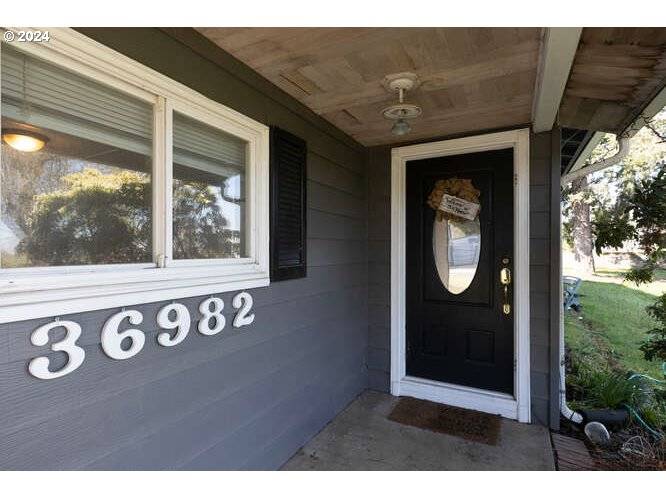 Lebanon, OR 97355,36982 GORE DR