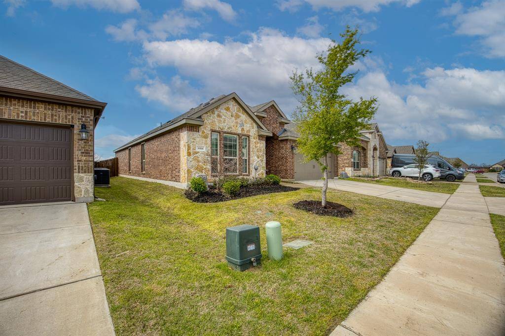 Aubrey, TX 76227,10816 Aledo Lane