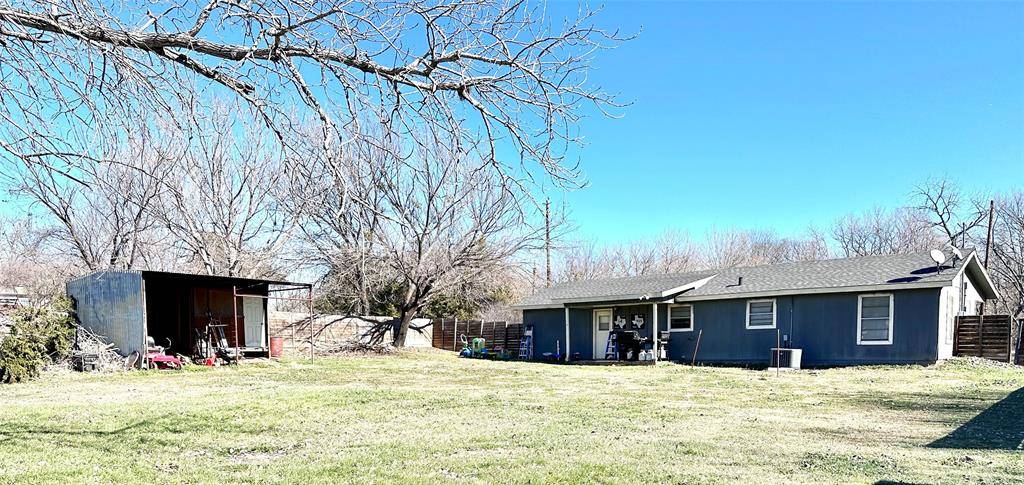 Alvord, TX 76225,306 S Hubbard Street