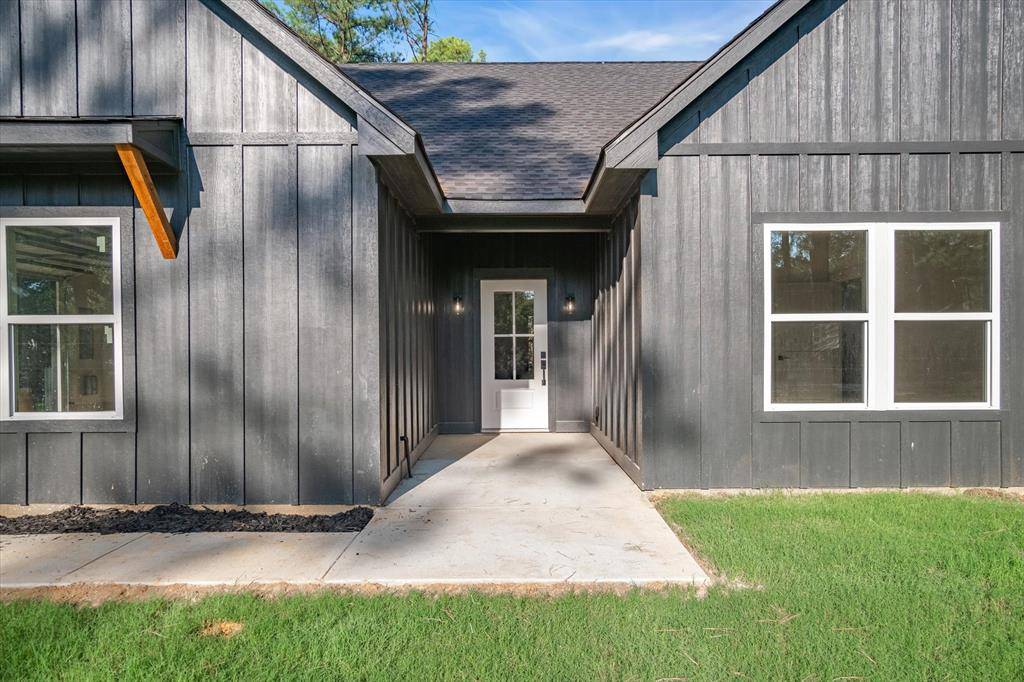 Grand Saline, TX 75140,156 Private Road 5808