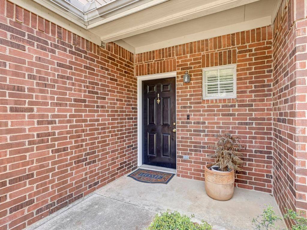 Irving, TX 75038,2402 Southlake Court