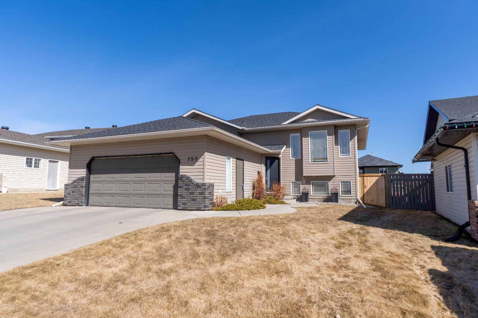 Grande Prairie, AB T8X 1R1,150 Crystal Heights Lane