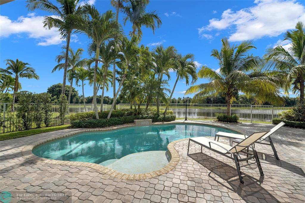 Weston, FL 33327,713 Nandina Dr