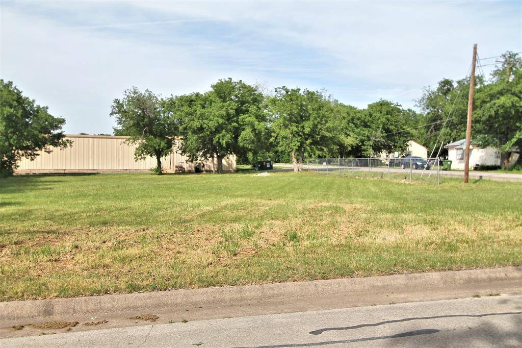 Glen Rose, TX 76043,405 Bryan Street