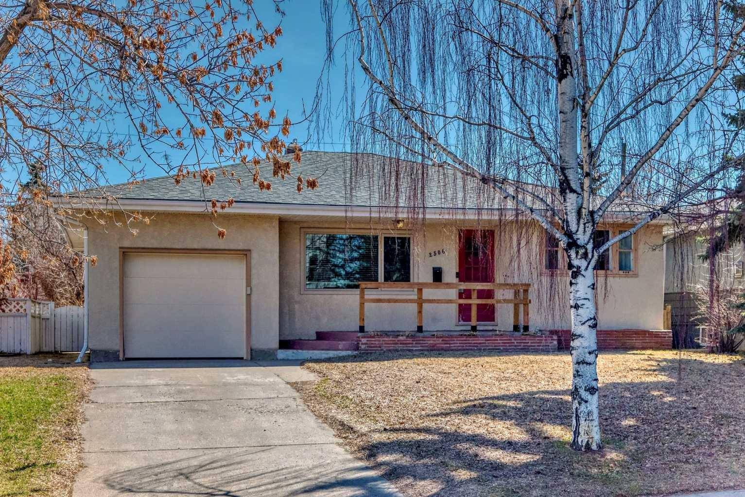 Calgary, AB T2T 5A8,2506 21 ST SW