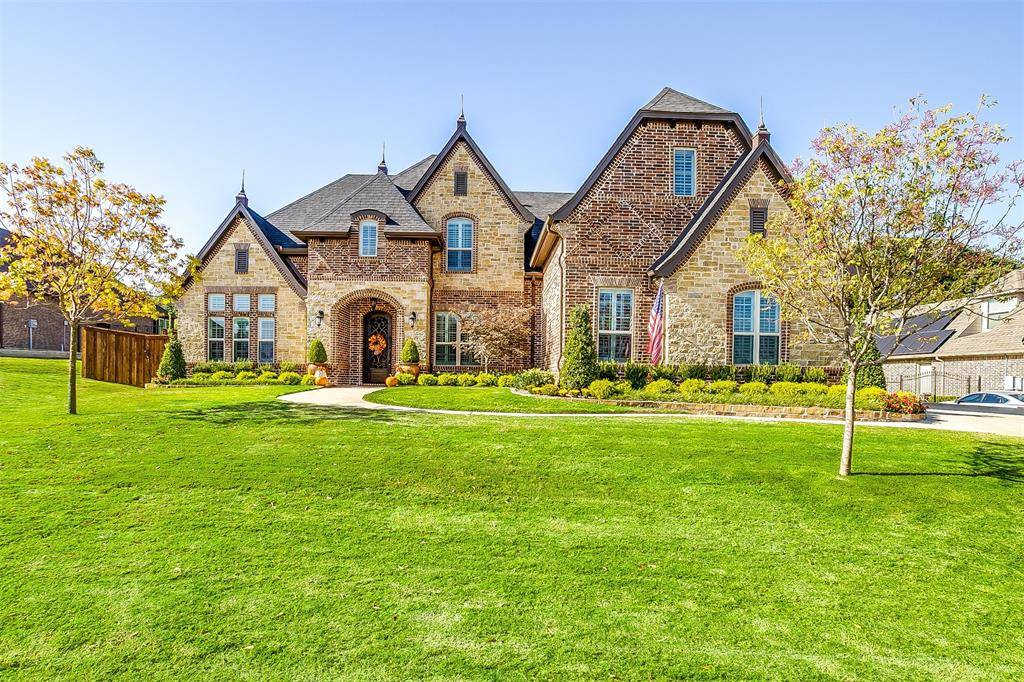 Burleson, TX 76028,617 Falls Creek Court