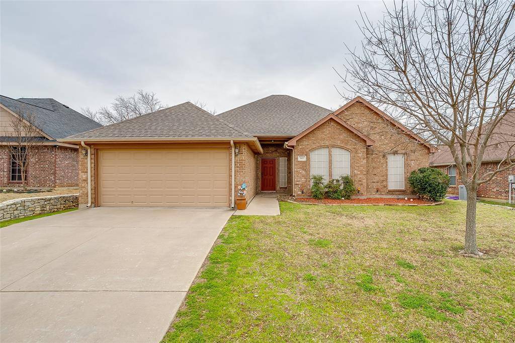 Burleson, TX 76028,943 White Marlin Drive