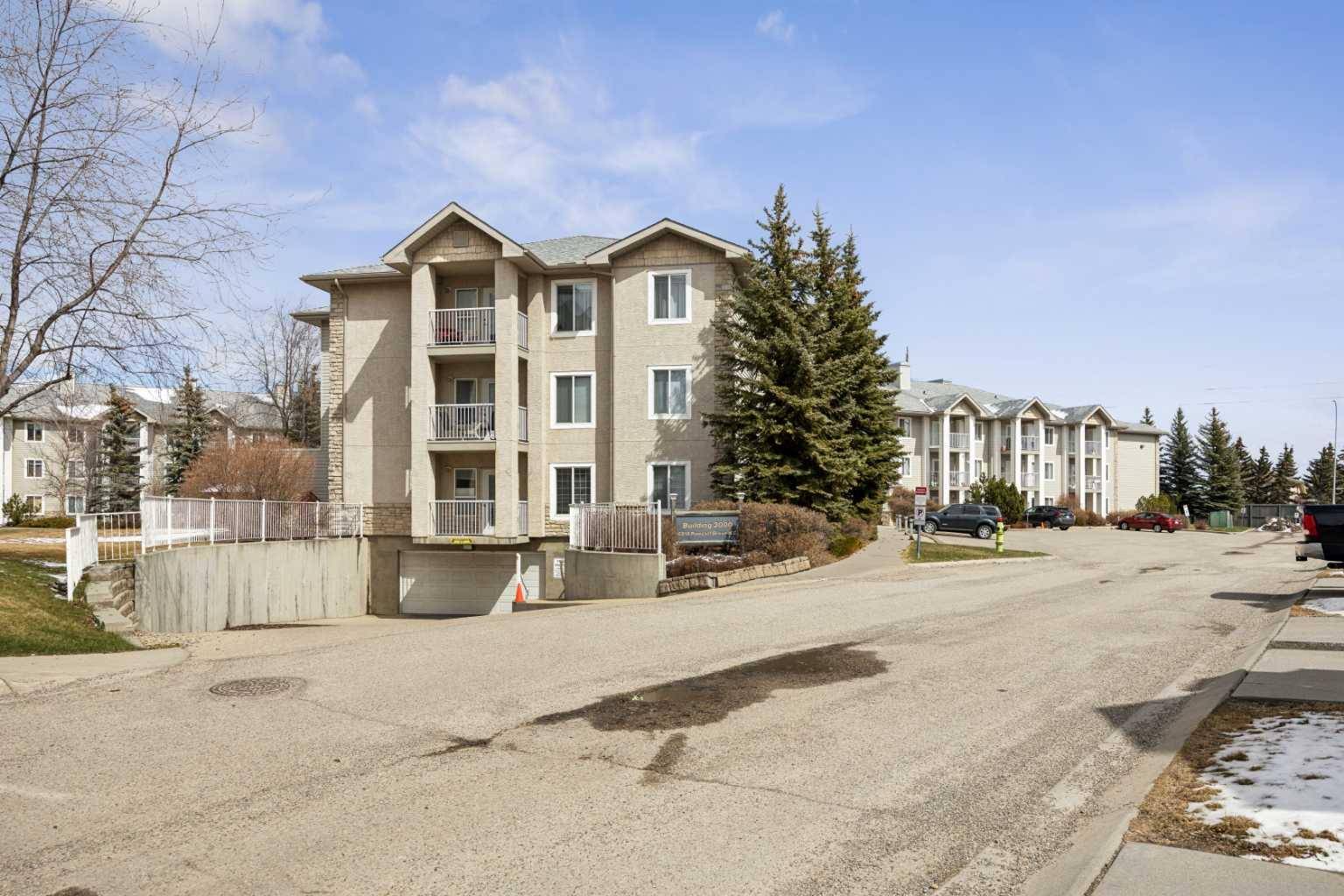 Calgary, AB T1Y 7L2,6818 Pinecliff GRV NE #3304