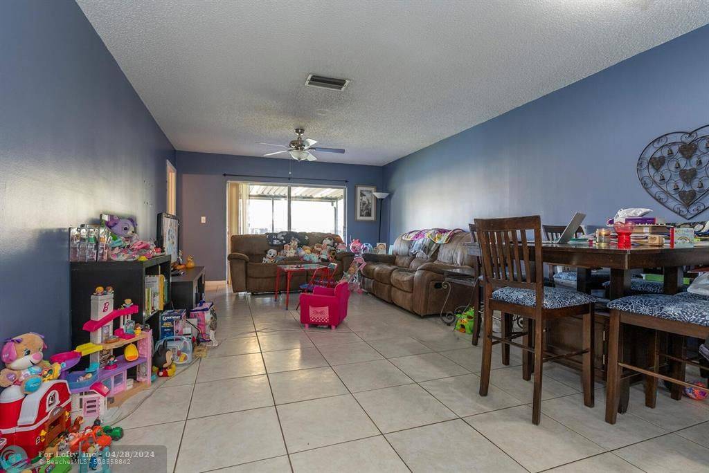 Sunrise, FL 33322,10675 NW 29th Mnr #7