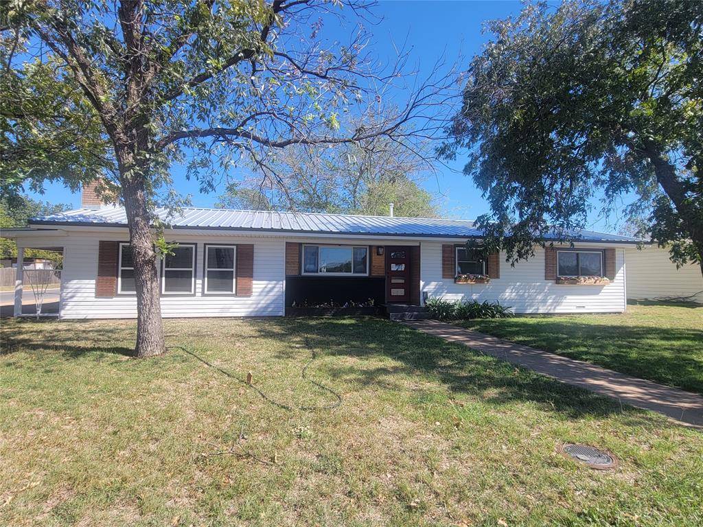 Graham, TX 76450,1321 Cherry Street