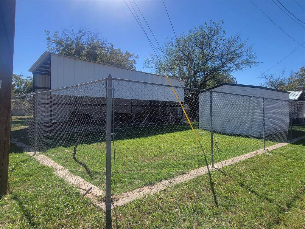 Graham, TX 76450,1321 Cherry Street