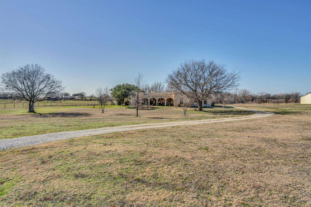 Justin, TX 76247,5910 Saddle Court