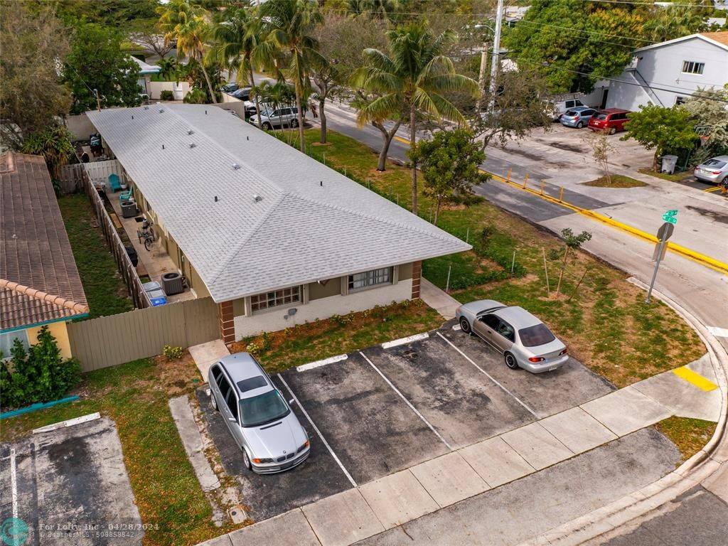 Pompano Beach, FL 33060,39 NE 20th Ave