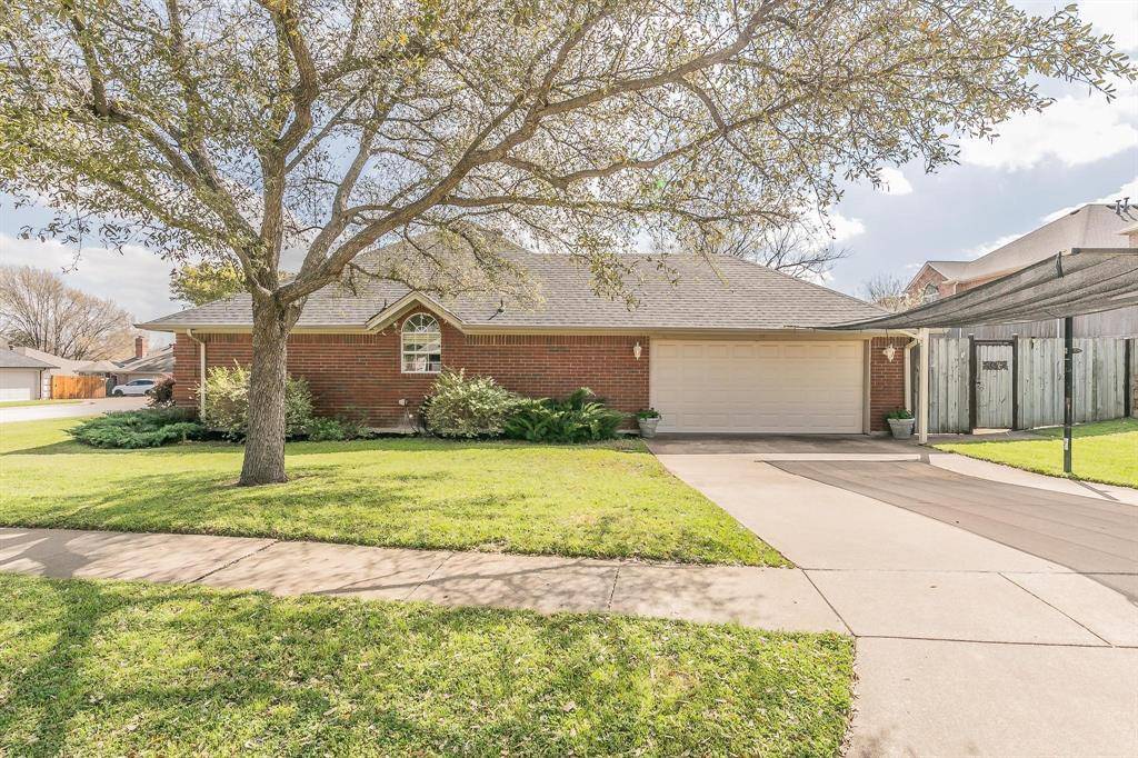 Euless, TX 76039,2909 Clairemont Lane