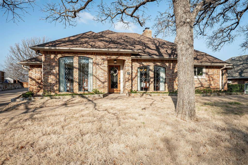 Grapevine, TX 76051,2913 Willow Creek Drive