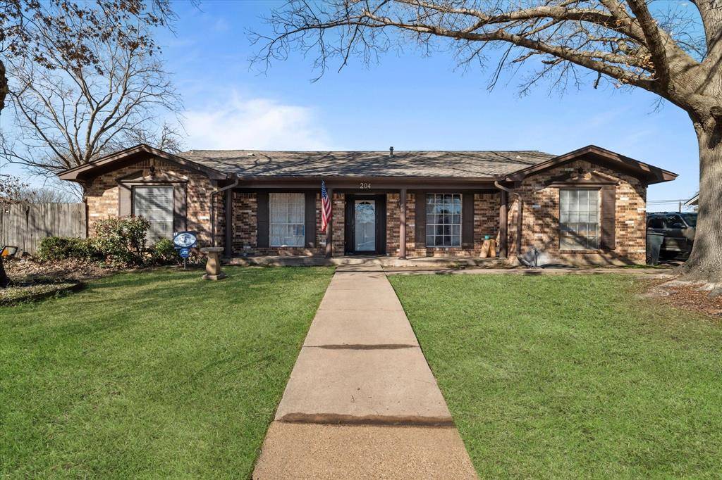 Hurst, TX 76054,204 Shady Lake Drive