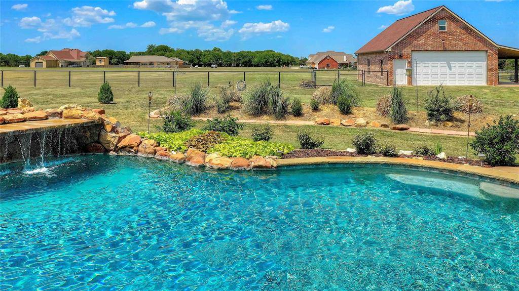 Gunter, TX 75058,171 Green Meadow Court