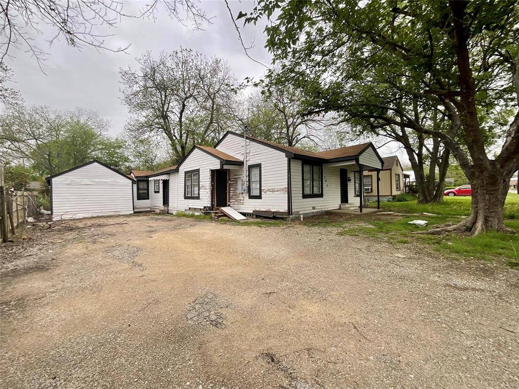 Farmersville, TX 75442,305 Austin Street