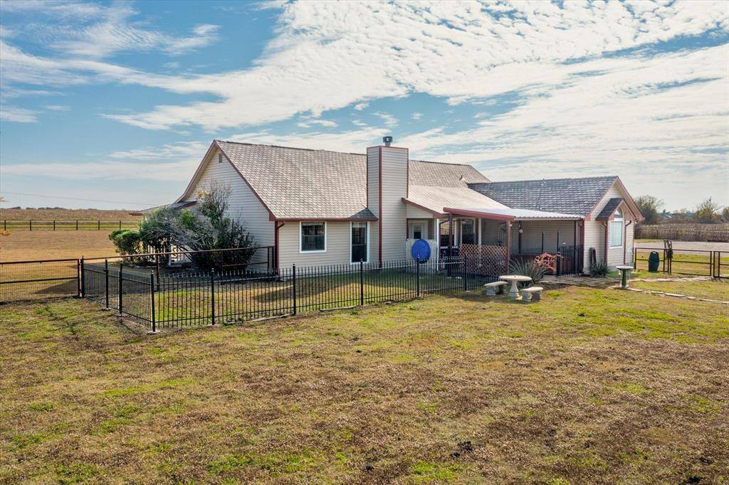 Nevada, TX 75173,815 County Road 642