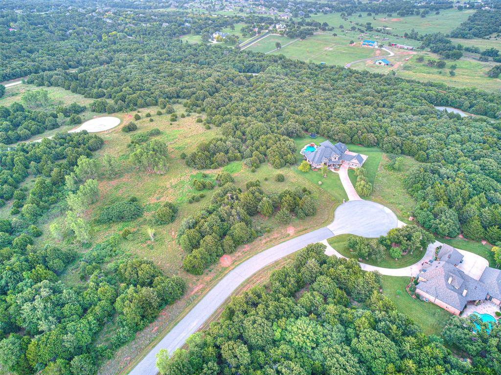 Edmond, OK 73034,5841 Harper Creek Trail