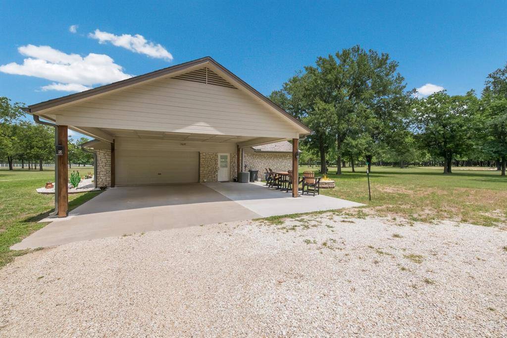 Clifton, TX 76634,221 County Road 4270