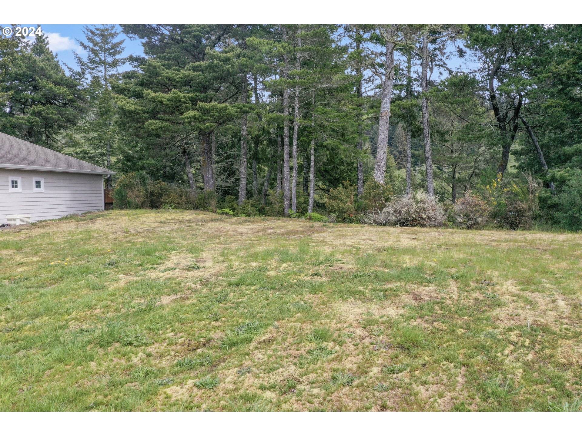 Florence, OR 97439,39 Ocean Dunes Drive