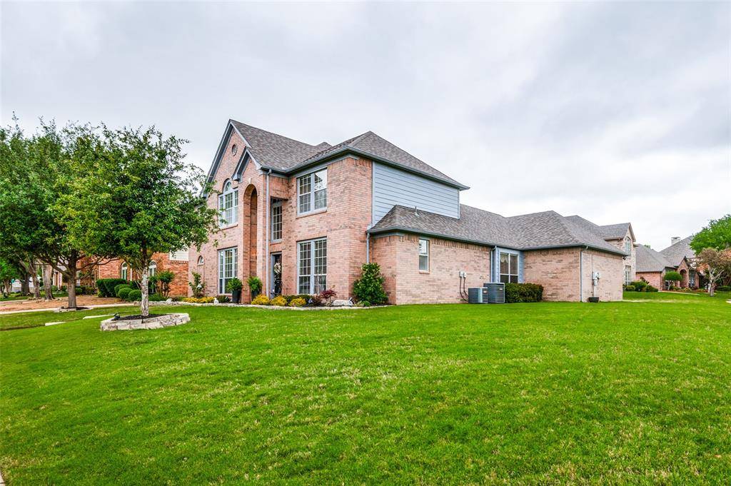 Keller, TX 76248,911 Creekbend Drive