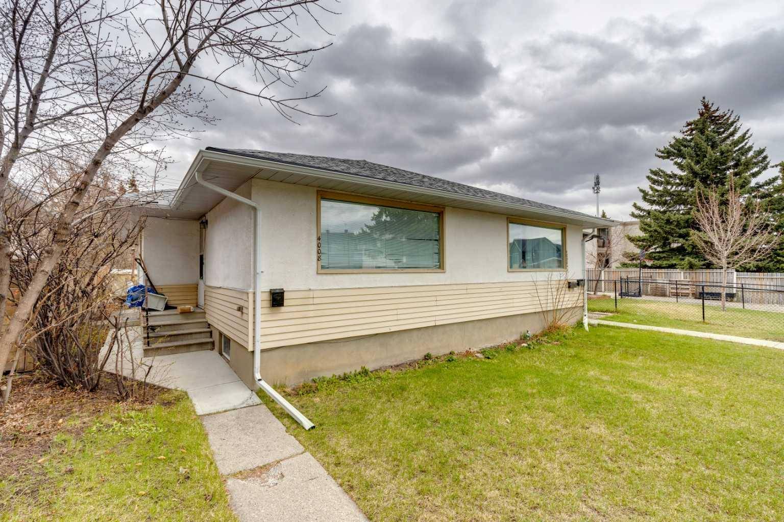 Calgary, AB T3C 0E1,4008 7 AVE SW