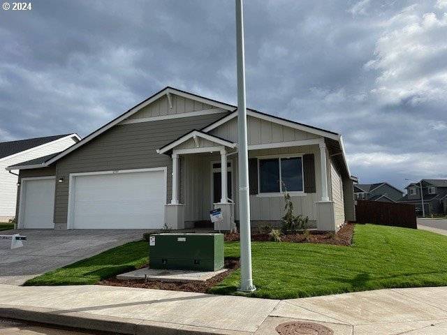 Junction City, OR 97448,2589 W 15th #128