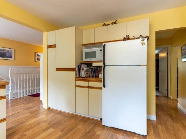 Cache Creek, BC V0K 1H1,4145 MICKEY FRONTAGE ROAD