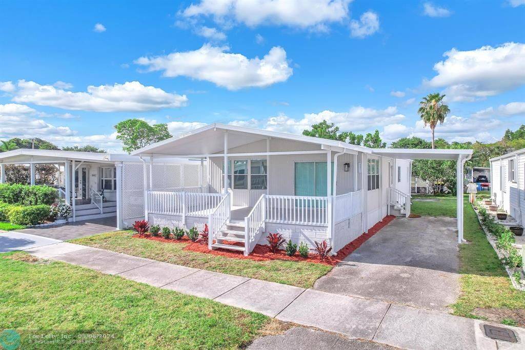 Dania Beach, FL 33312,2431 SW 51st St