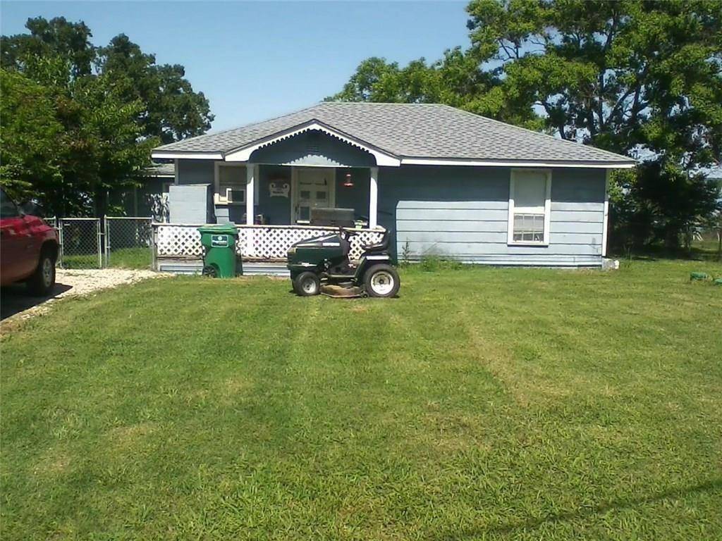 Kemp, TX 75143,8431 Lakeshore Drive