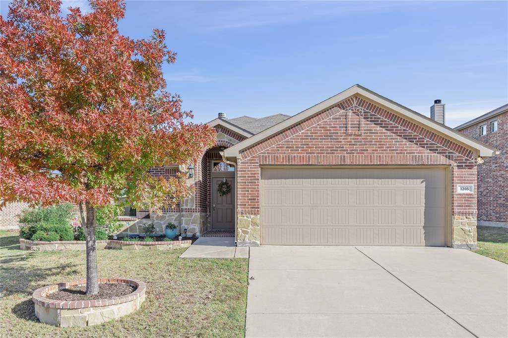 Burleson, TX 76028,1316 Foxglove Lane