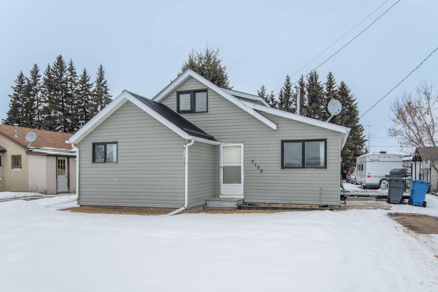 Eckville, AB T0M 0X0,5108 54 AVE